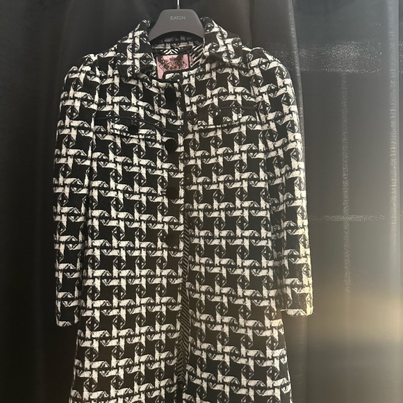 Juicy Couture Coat - Picture 7 of 9